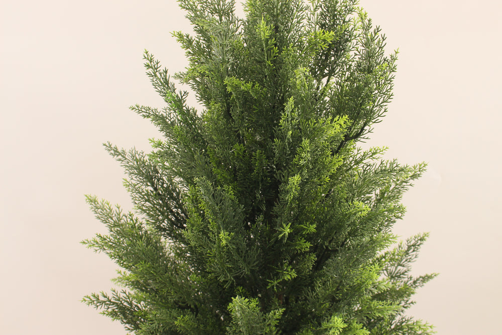 Artificial Pine Tree 150cm Lifelike Indoor Décor Tree