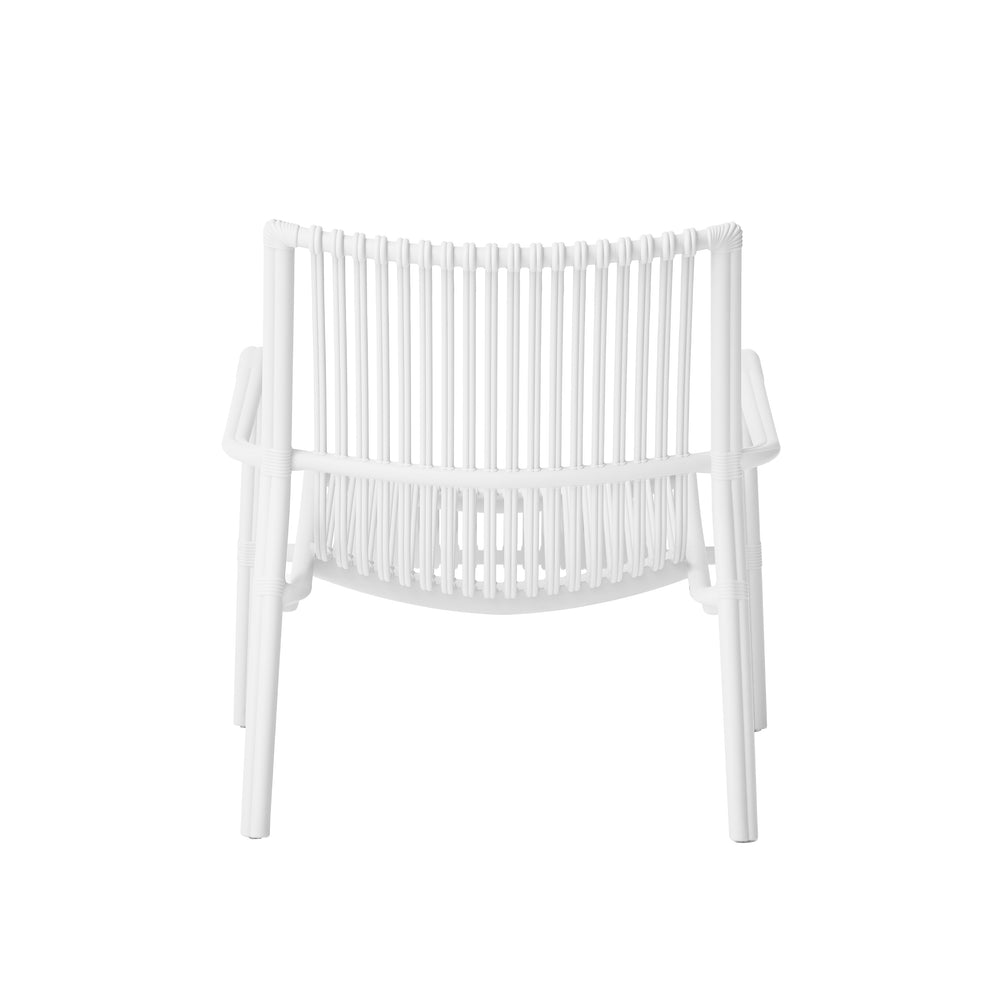 Linea Bistro Set – Modern Fiberglass-Reinforced Outdoor Seating with Coffee Table (White)