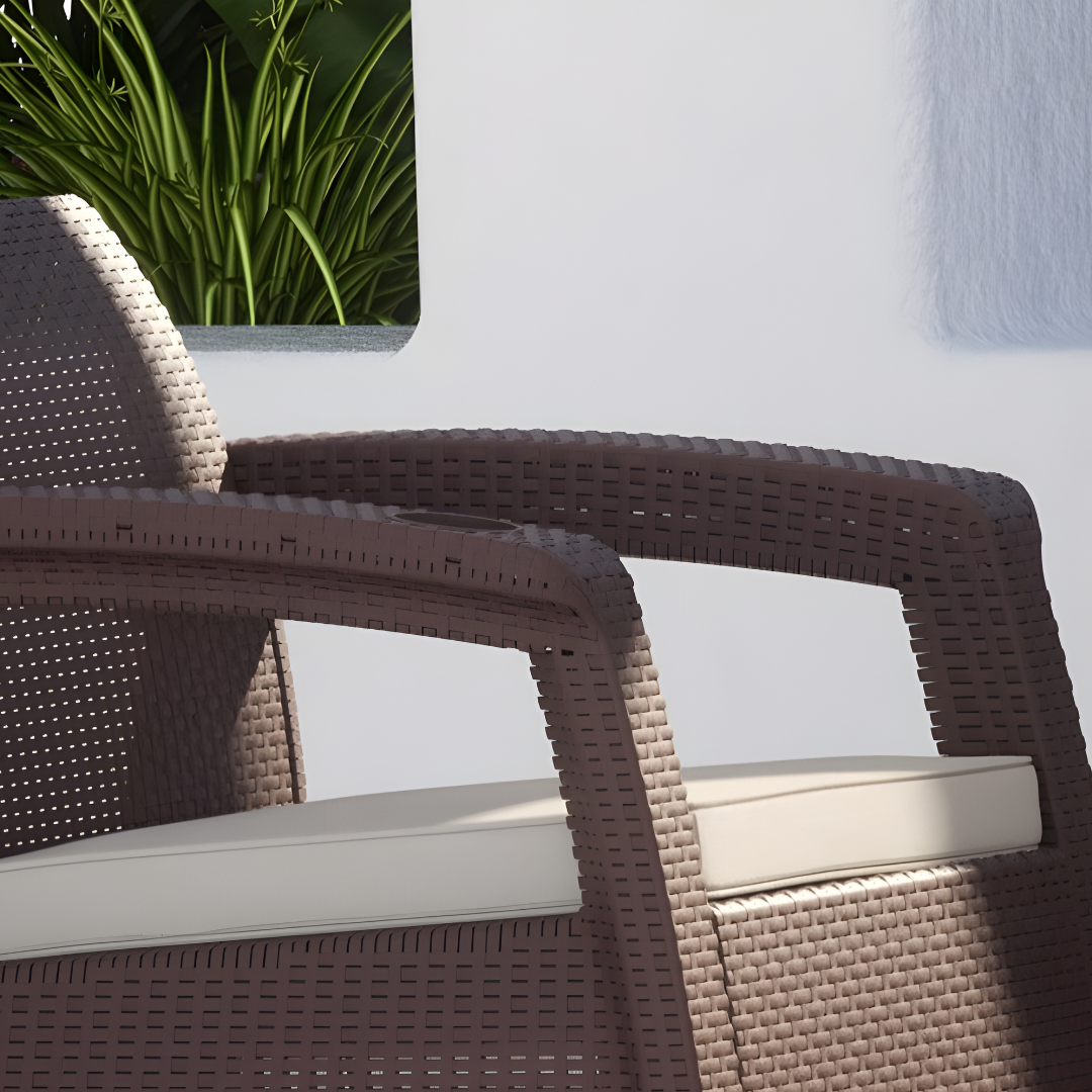 4-Seater Outdoor Sofa Set – Dark Brown Plastic Chairs with Beige Seat Cushions & Coffee Table, Weather-Resistant Patio & Garden Furniture with Built-In Cup Holders