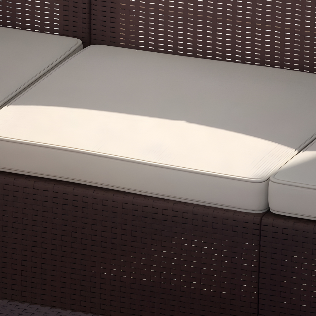 4-Seater Outdoor Sofa Set – Dark Brown Plastic Seating with Seat & Back Cushions & Coffee Table, Weather-Resistant Patio & Garden Furniture with Built-In Cup Holders