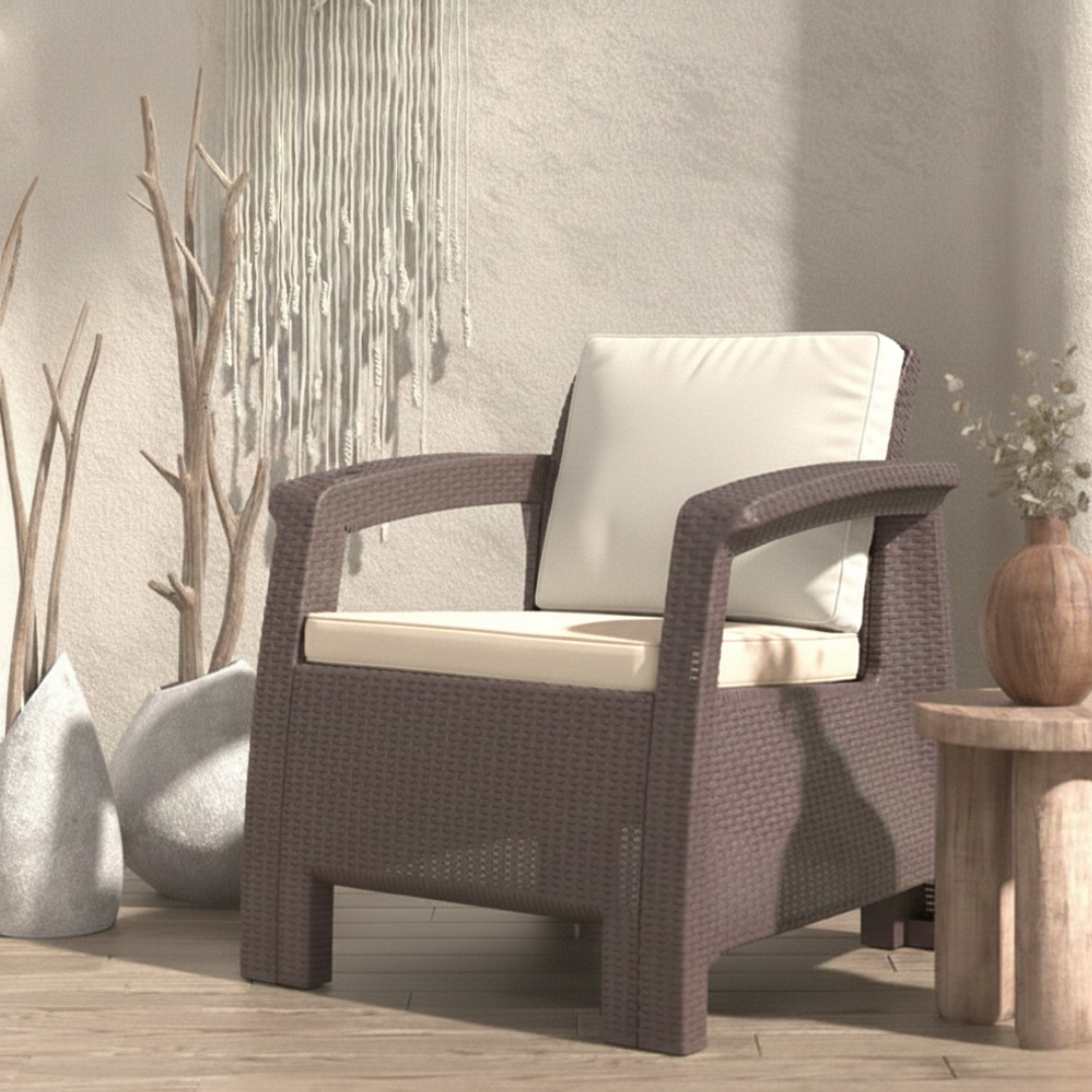 4-Seater Outdoor Sofa Set – Dark Brown Plastic Seating with Seat & Back Cushions & Coffee Table, Weather-Resistant Patio & Garden Furniture with Built-In Cup Holders