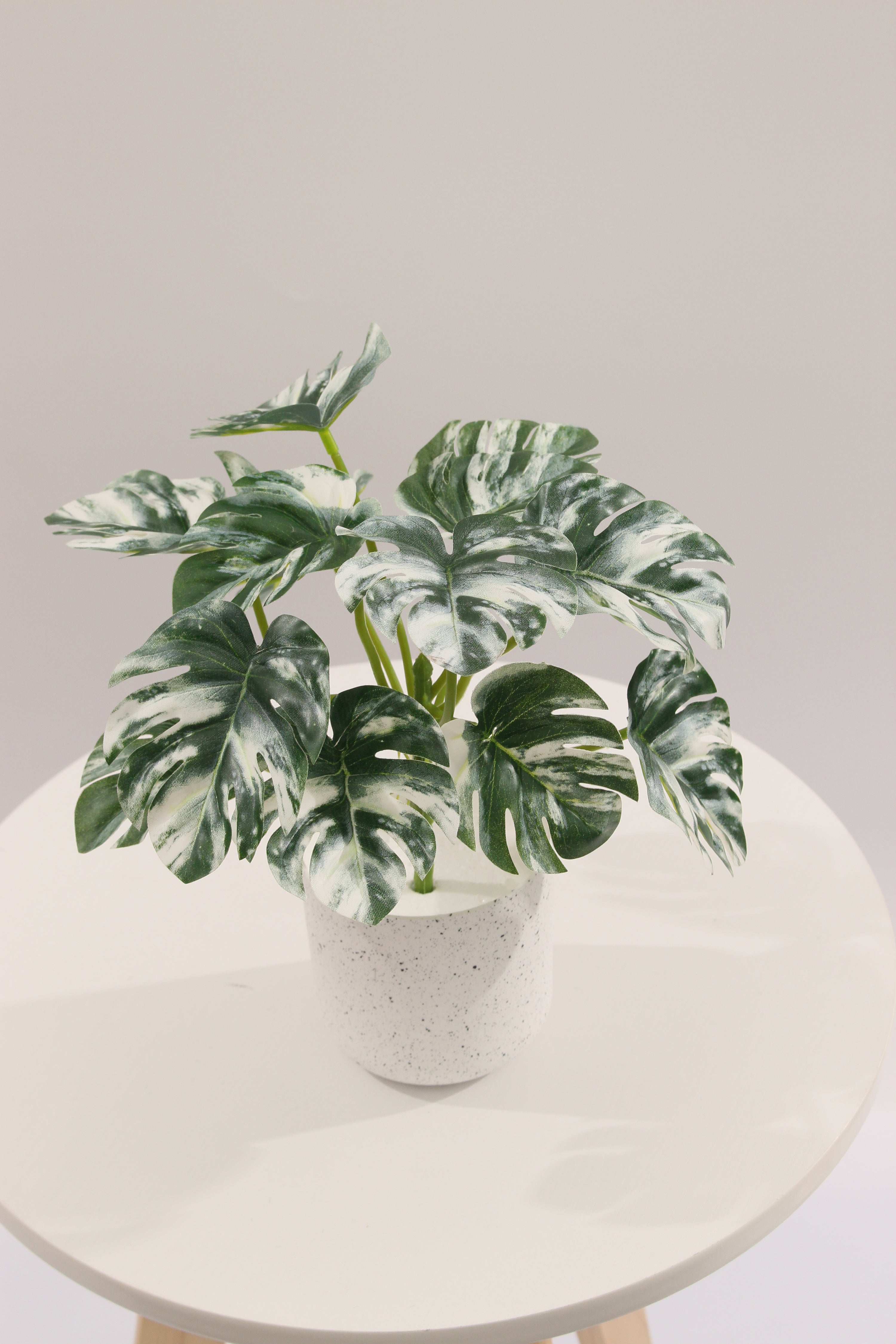 Mini Artificial Monstera Tree 25cm 13l Decorative Plant