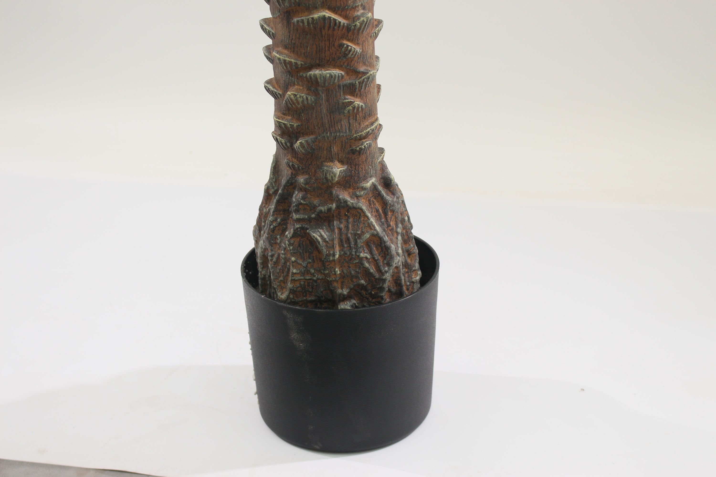 Artificial Palm Tree 210cm Tall Realistic Indoor Décor Tree