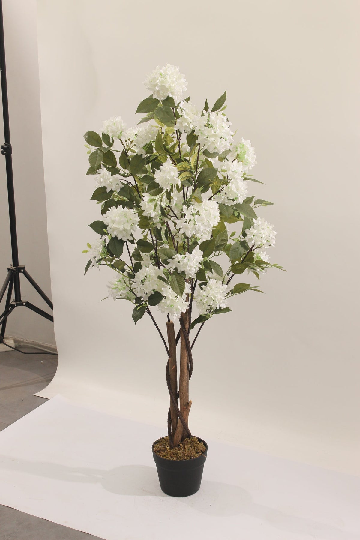 Marcolo artificial lilac tree with pot, white, 120 cm, full view