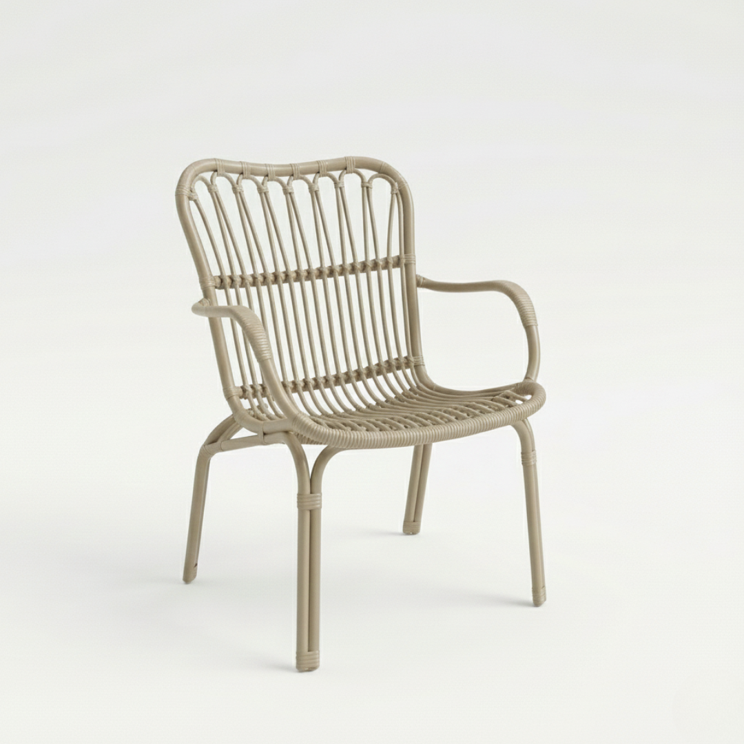 Serena Bistro Set – Elegant Fiberglass-Reinforced Outdoor Seating with Coffee Table