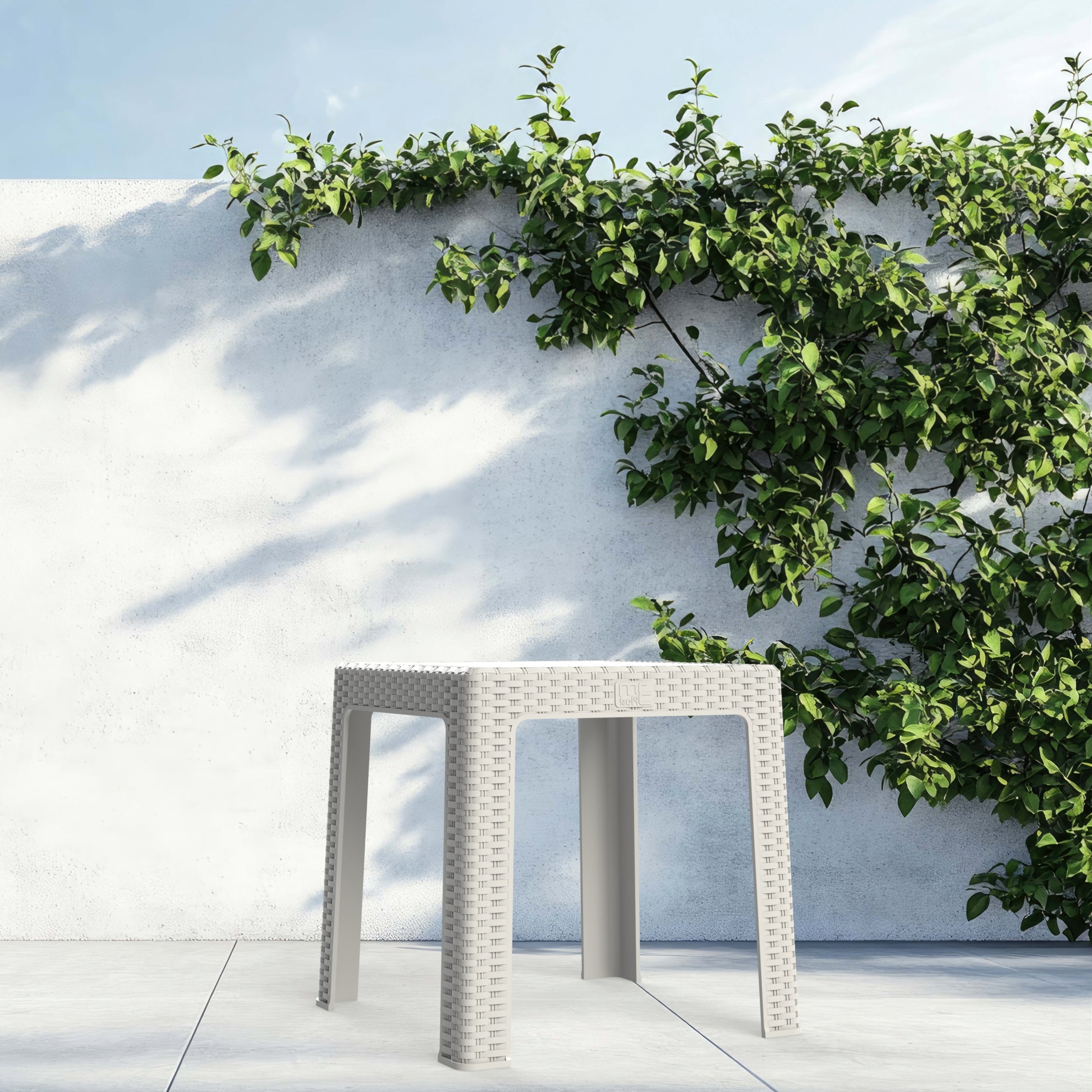 Modern Outdoor Luxury Sun Lounger Set – 2 Adjustable Loungers + Side Table, Weatherproof & UV-Resistant (White)